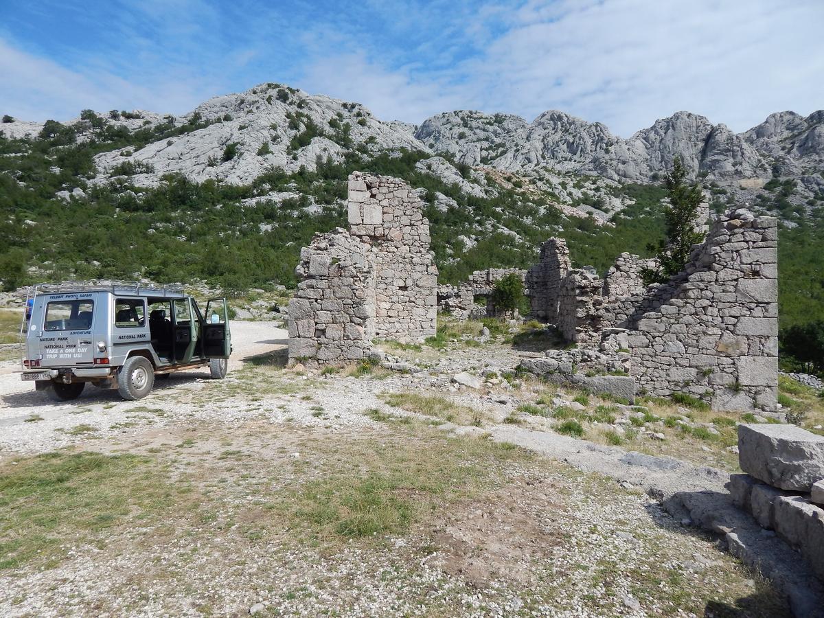 Apartmani Orhideja Gornji Karin Exterior foto